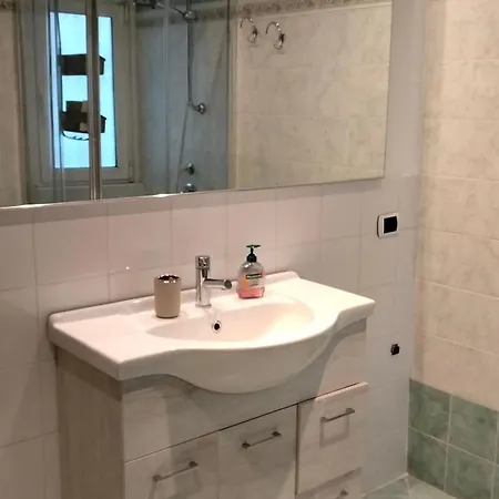 Corte Milanese Apartamento *